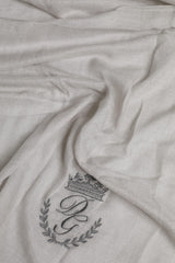 Dolce & Gabbana Gray Cashmere Knit Fringes Neck Foulard 67cm x200cm Foulard Scarf