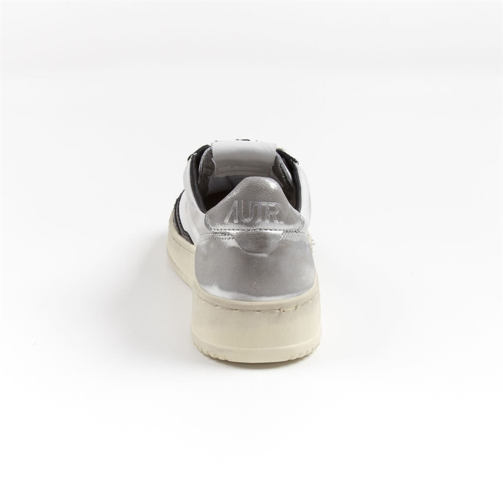 White-black-silver Sneaker