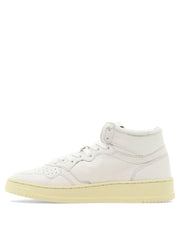 01 Mid white sneakers