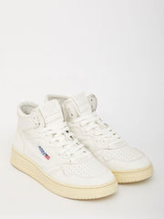01 Mid white sneakers