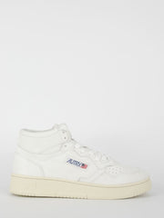 01 Mid white sneakers