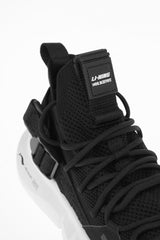 LI-NING Fabric ESSENCE 2.3 BOLT Sneakers